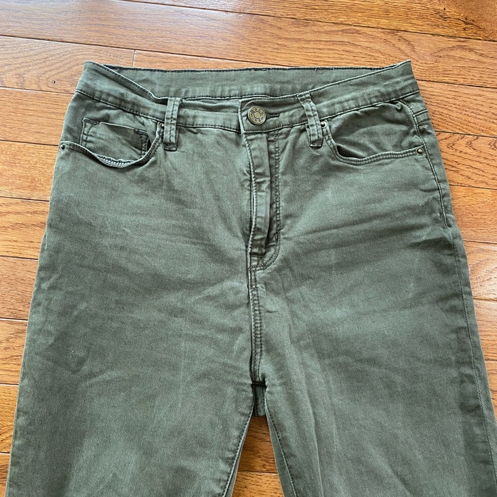 Jeans - Picture 2 of 4